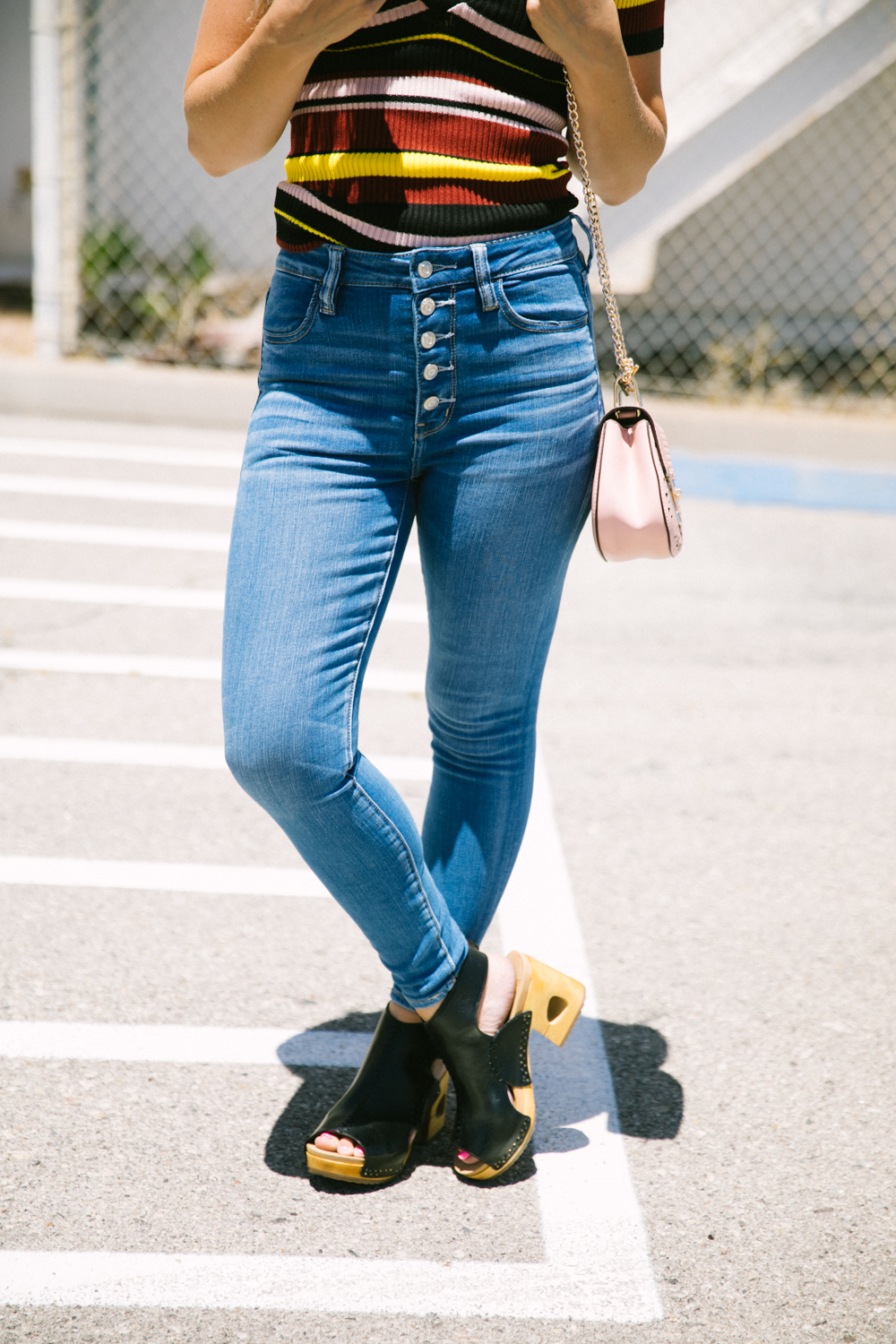 Summer Style with Zappos & Dansko featured by popular Las Vegas style bloggers, Life of a Sister