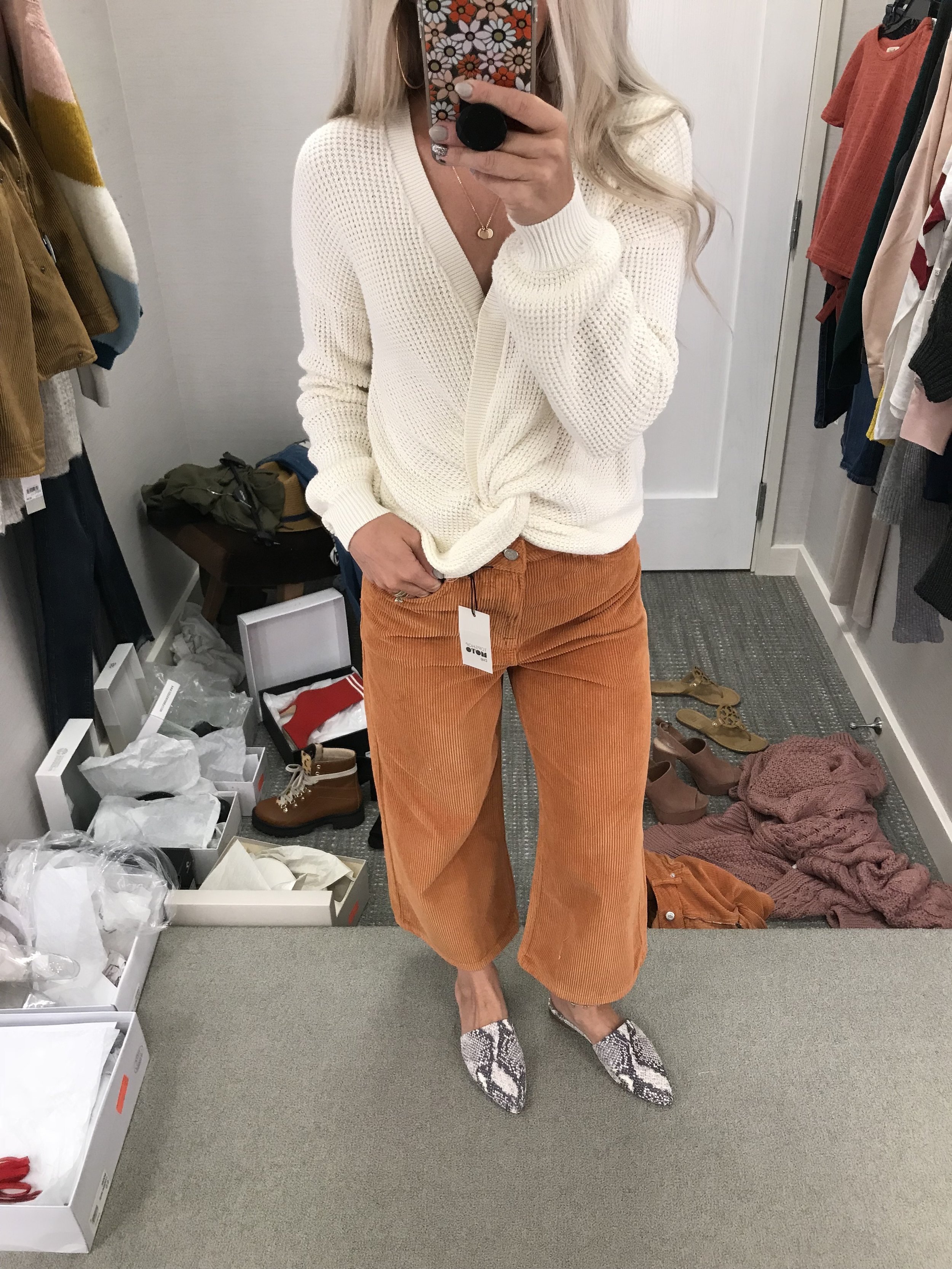 Nordstrom Anniversary Sale - Kenzi's Try on SESH featured by popular Las Vegas fashion bloggers, Life of a Sister