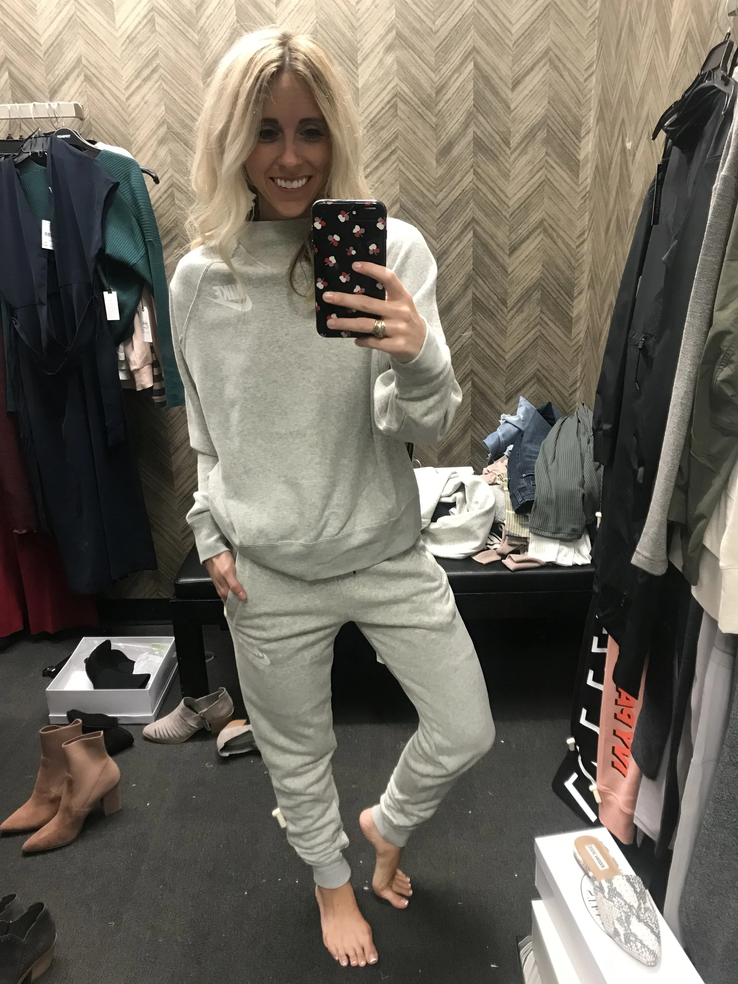 Nordstrom Anniversary Sale: JayCee's Try on SHESH featured by popular Las Vegas fashion blogger, Life of a Sister