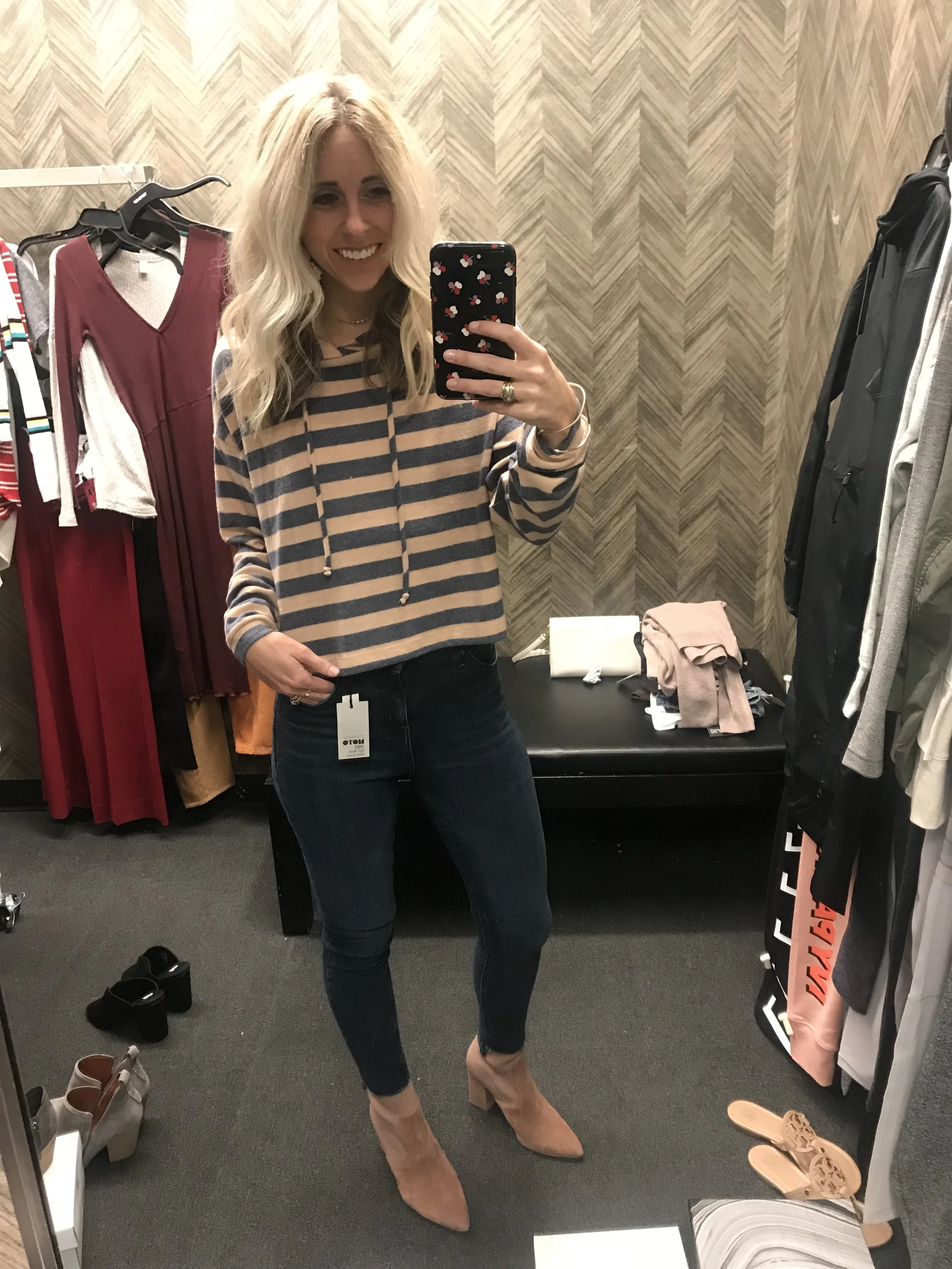 Nordstrom Anniversary Sale: JayCee's Try on SHESH featured by popular Las Vegas fashion blogger, Life of a Sister