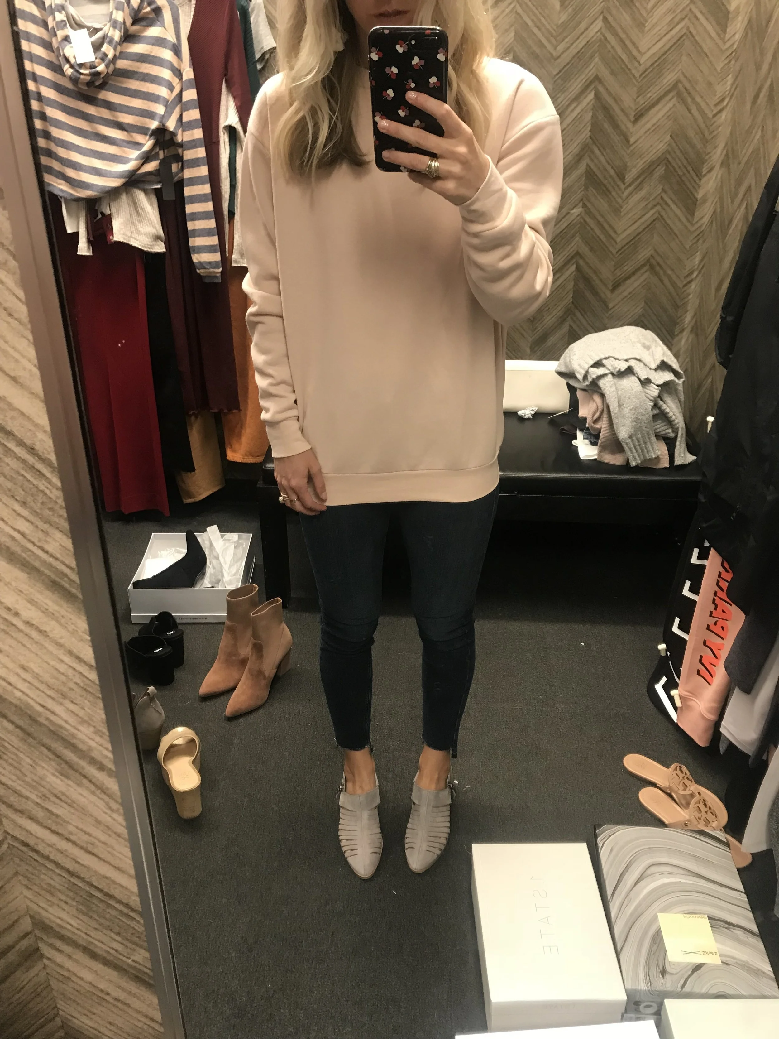 Nordstrom Anniversary Sale: JayCee's Try on SHESH featured by popular Las Vegas fashion blogger, Life of a Sister