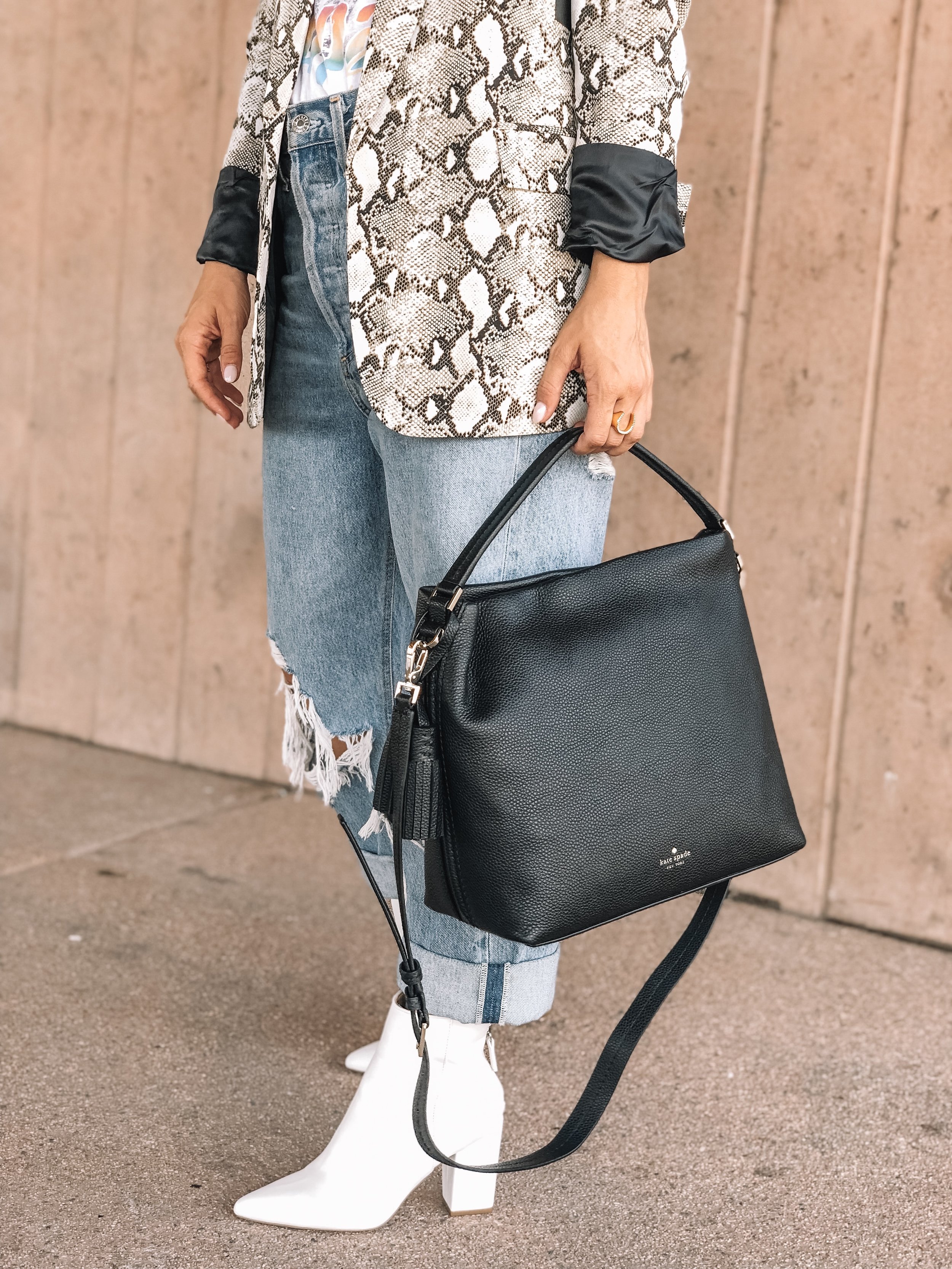 Top Las Vegas fashion blog, Life of a Sister, features their Favorite Fall Fashion from Las Vegas Premium Outlets North.