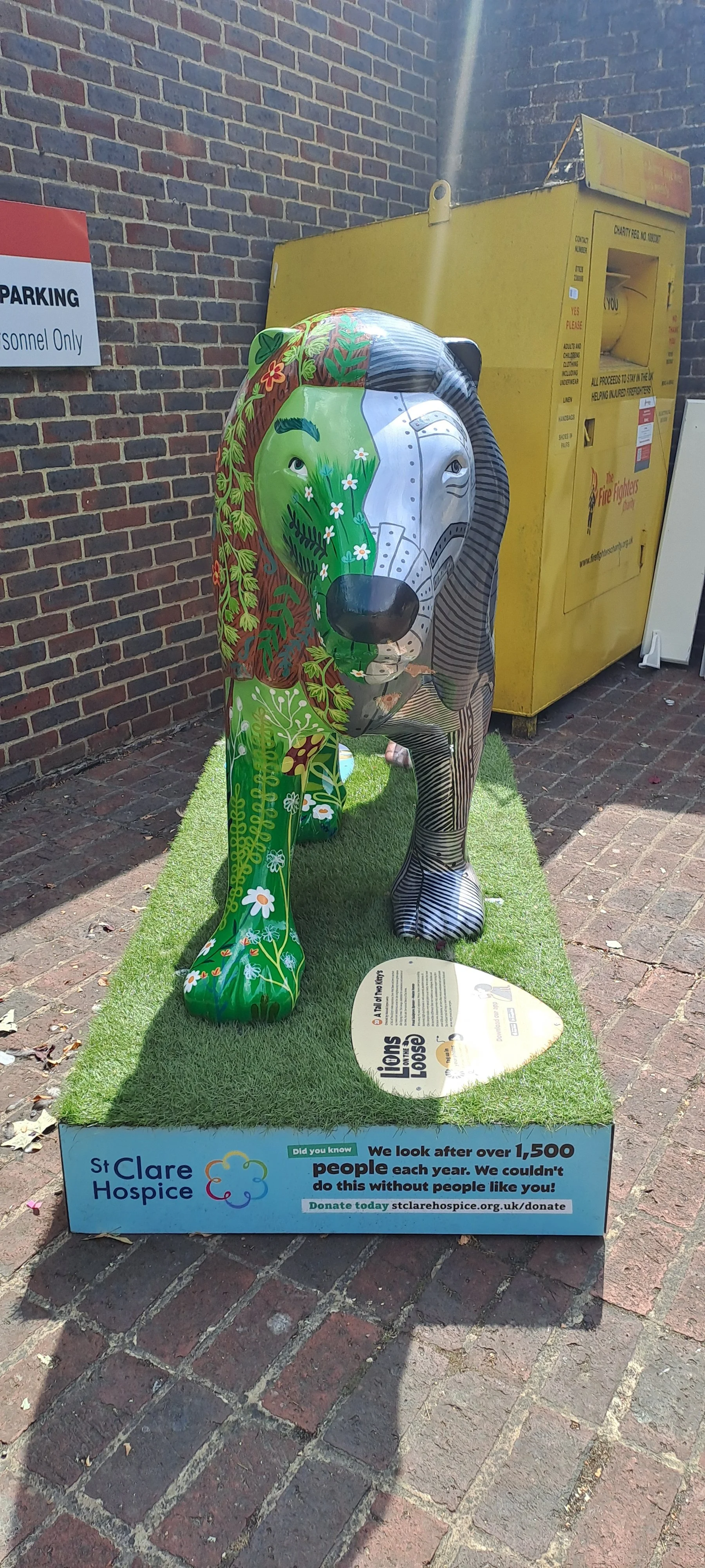 'Lions on the Loose' Harlow and Epping 2026: 'A Tail of two Kitty's' Photo Credit: Sarah Moy