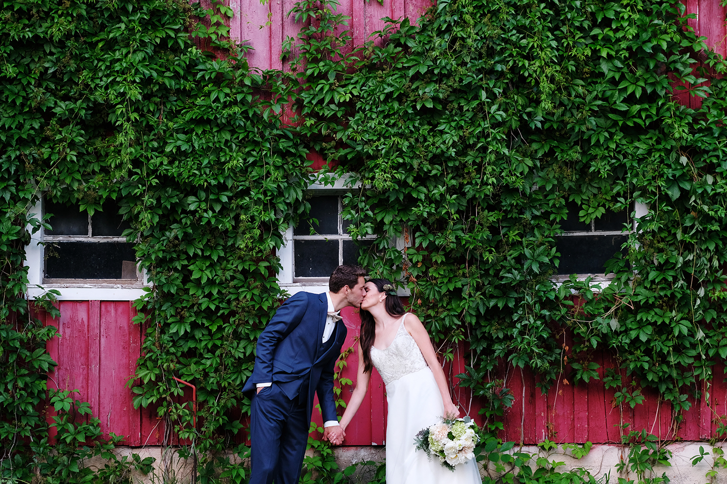 minnesota farm wedding.jpg