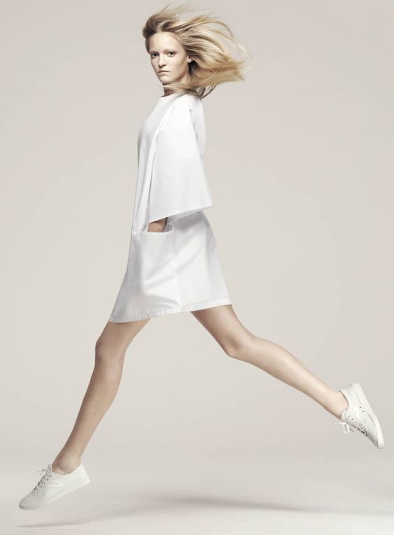 POSE3.jpg