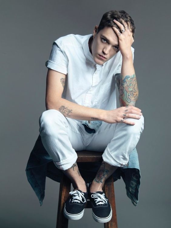 ManPose5.jpg