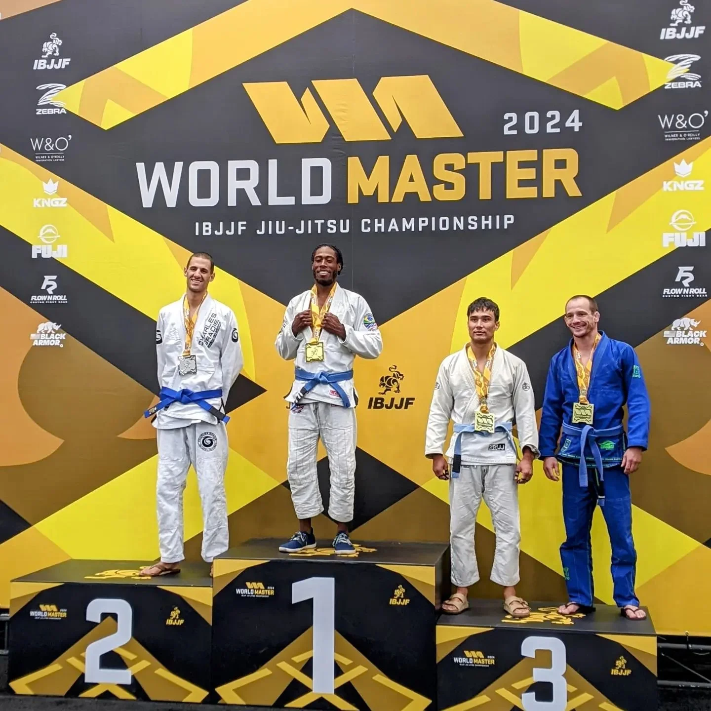 Ranked #1 in the world and I couldn't be happier! Thank you to my family at @colhadobjj ! 
.
.
.
I'll make a more detailed post about it later. Thank you to my coaches, teammates, and opponents that pushed me to my limit. 
.
.
.
.
#ibjjf #worldMaster