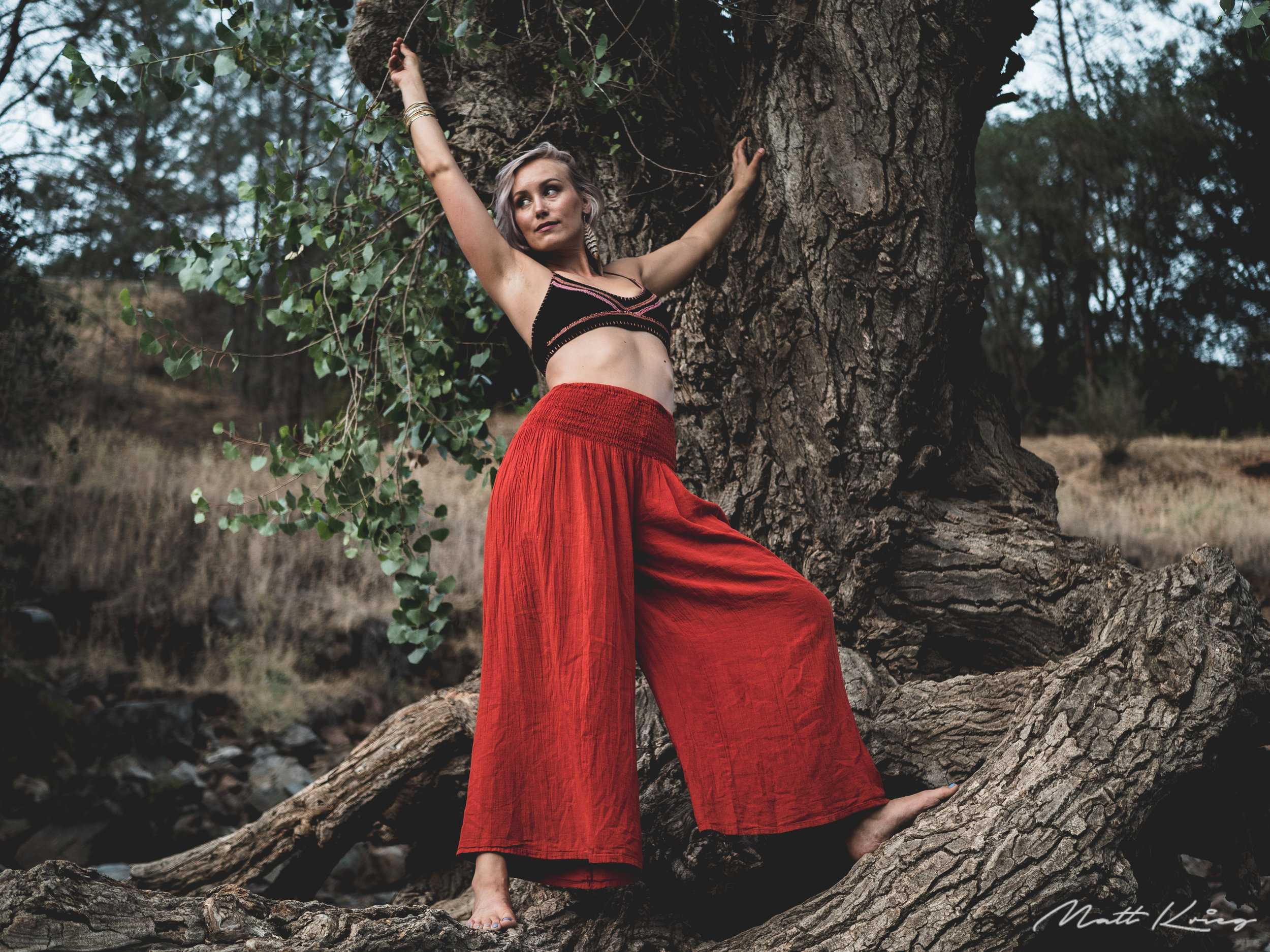 Red pants Yoga Photography