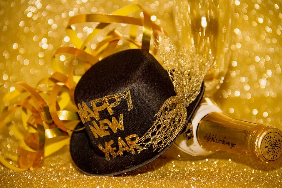 NEW YEAR’S EVE WITH DOMICILE DAVE DJ AND KJ - 10PM NO COVER