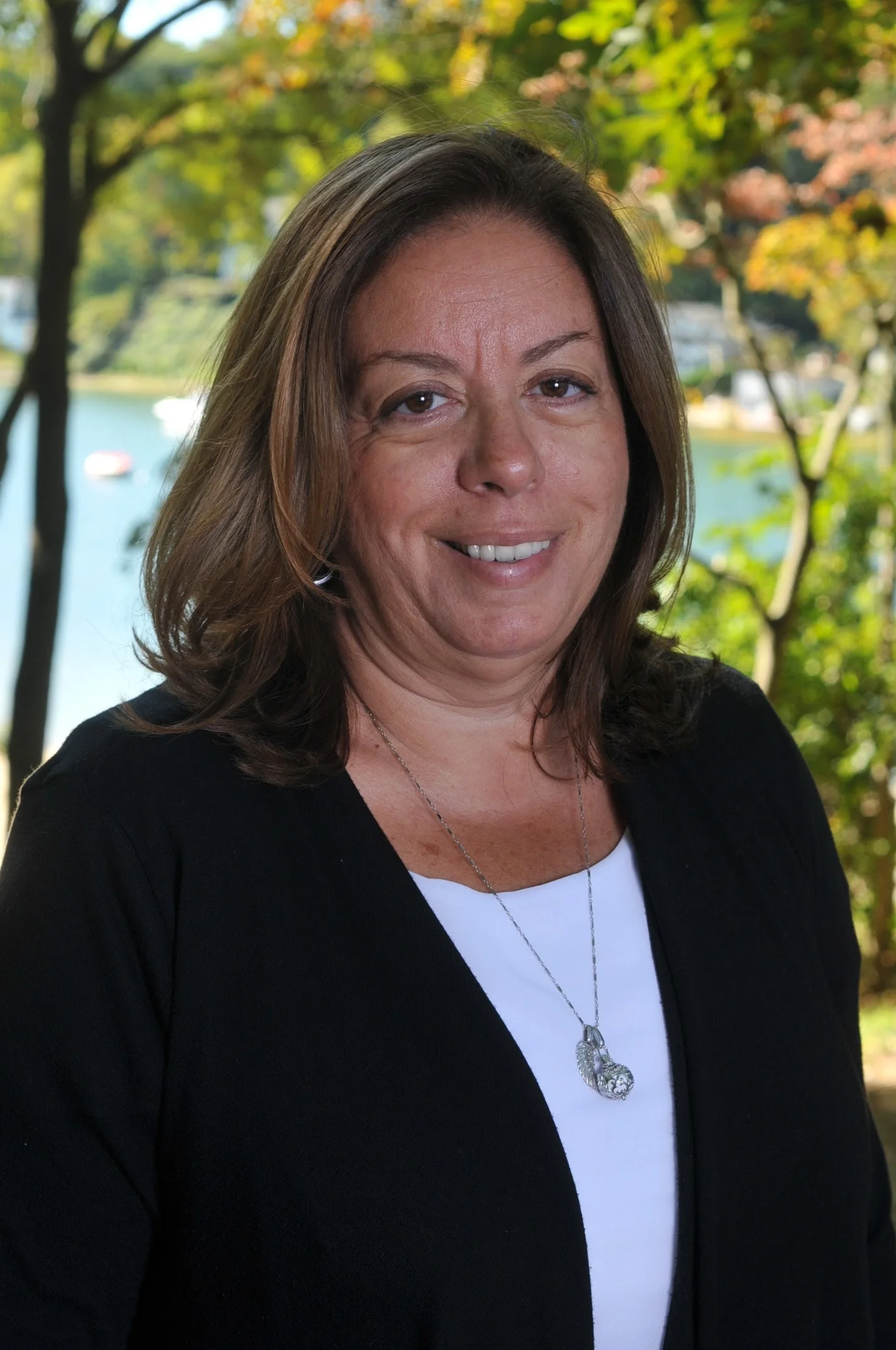 Alma Carr, Spanish Teacher years at lol: 12 years experience: 12 years what is your favorite thing about teaching? I am always amazed when I casually speak in spanish outside the classroom and the kids respond .... they are always paying attention!