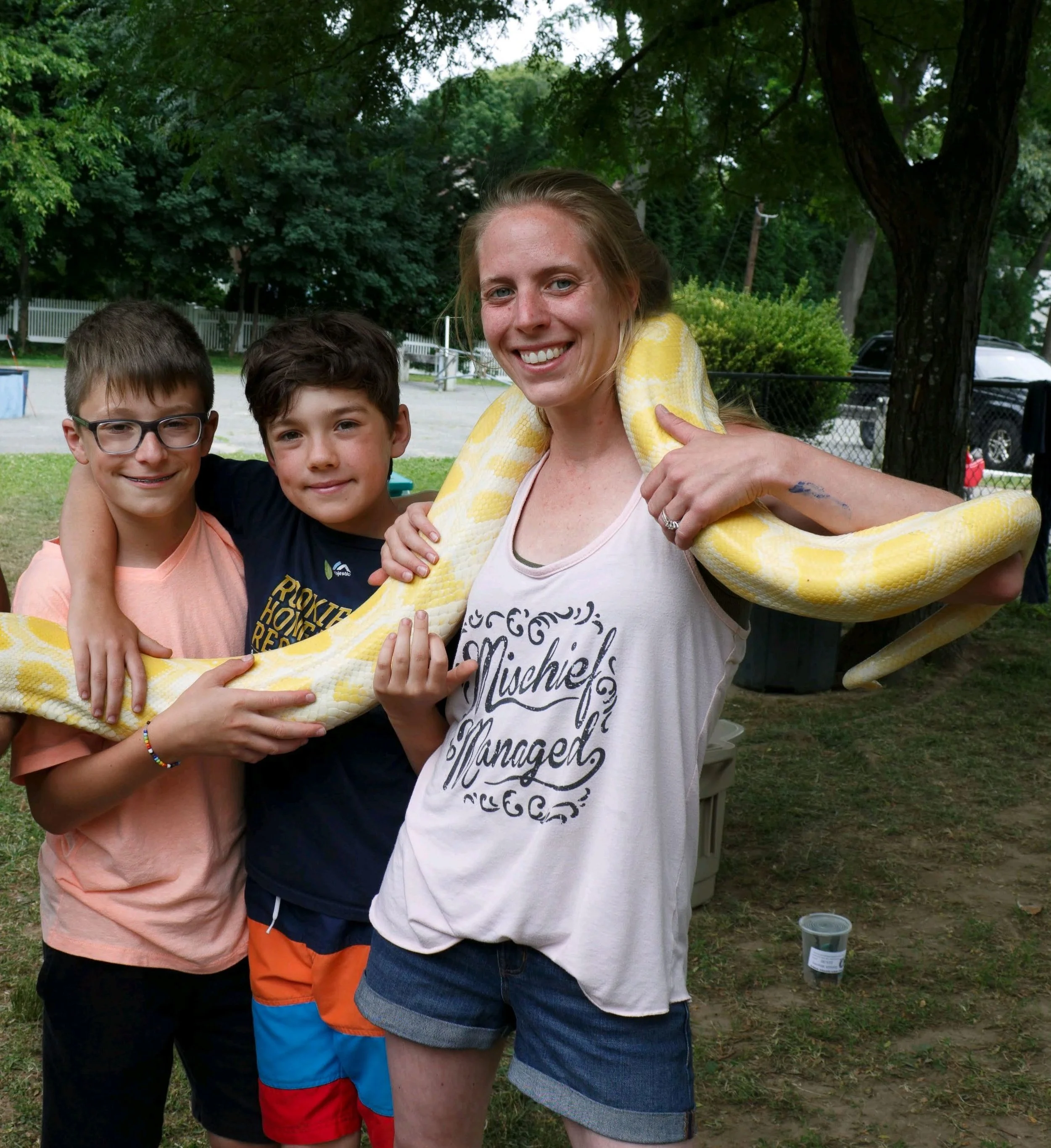 Liz Gray, Extended Day & Camp Co-Director fall, winter, and spring: Find me at harborside summer: find me at top of the hill camp@lolmontessori.org