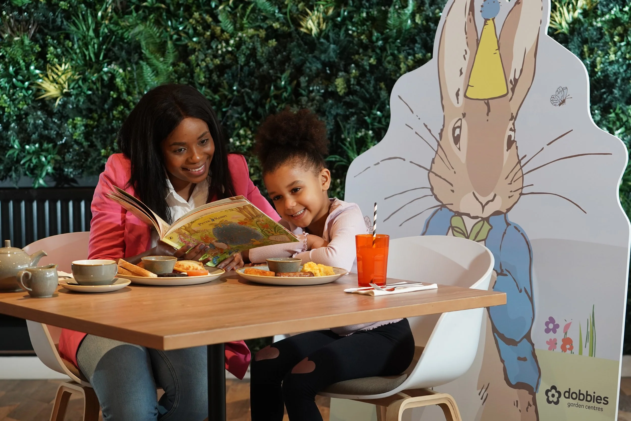 Peter Rabbit hops into Dobbies!