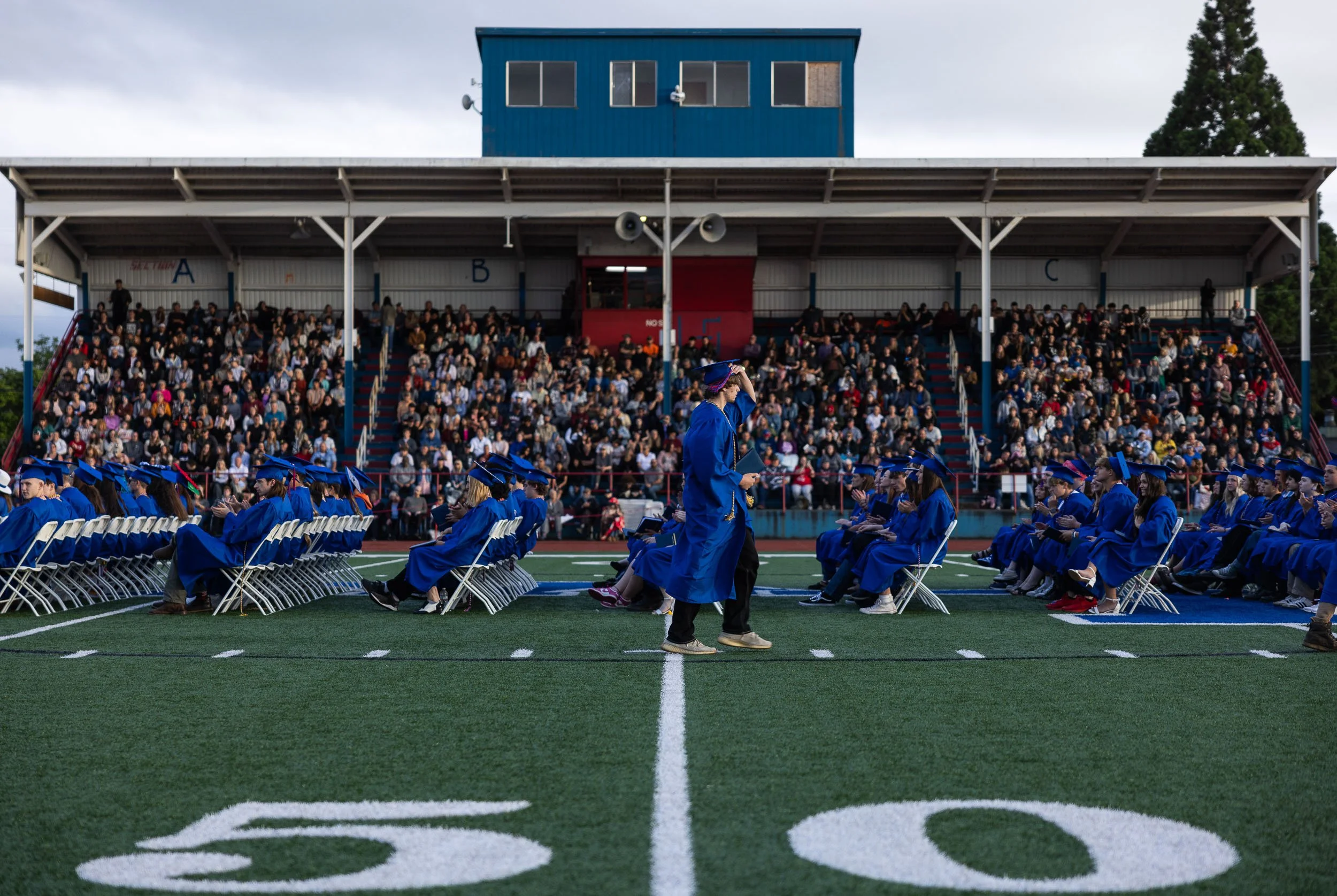 20240604-lebanonGrads-kap-08.jpg