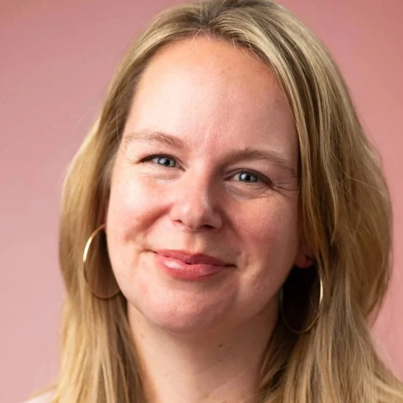 HOLLY GILLANDERS