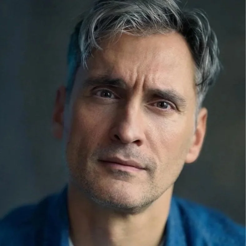 CHRISTOPHER KOUROS