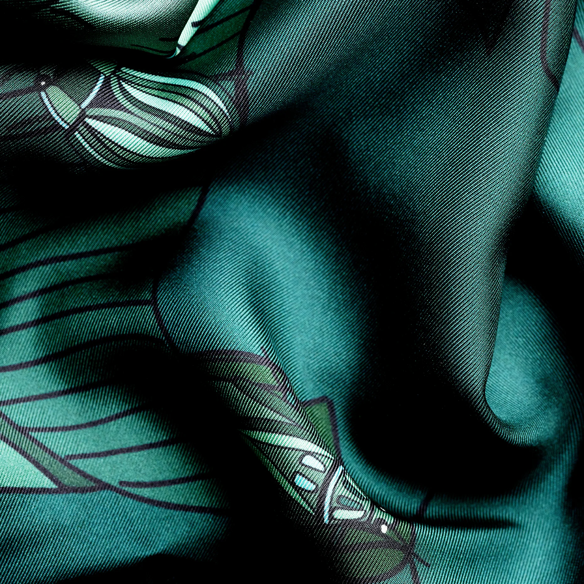AENEIS_SILK_SCARF_FOULARD_DETAIL_1C.jpg