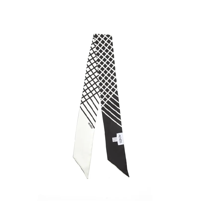 TWILLY MINIMAL ILLUSION BACK-01.jpg