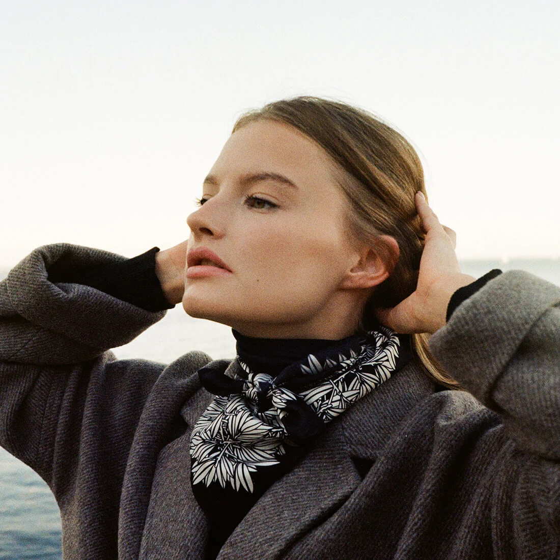black_foulard_luxury_netaporter.jpg