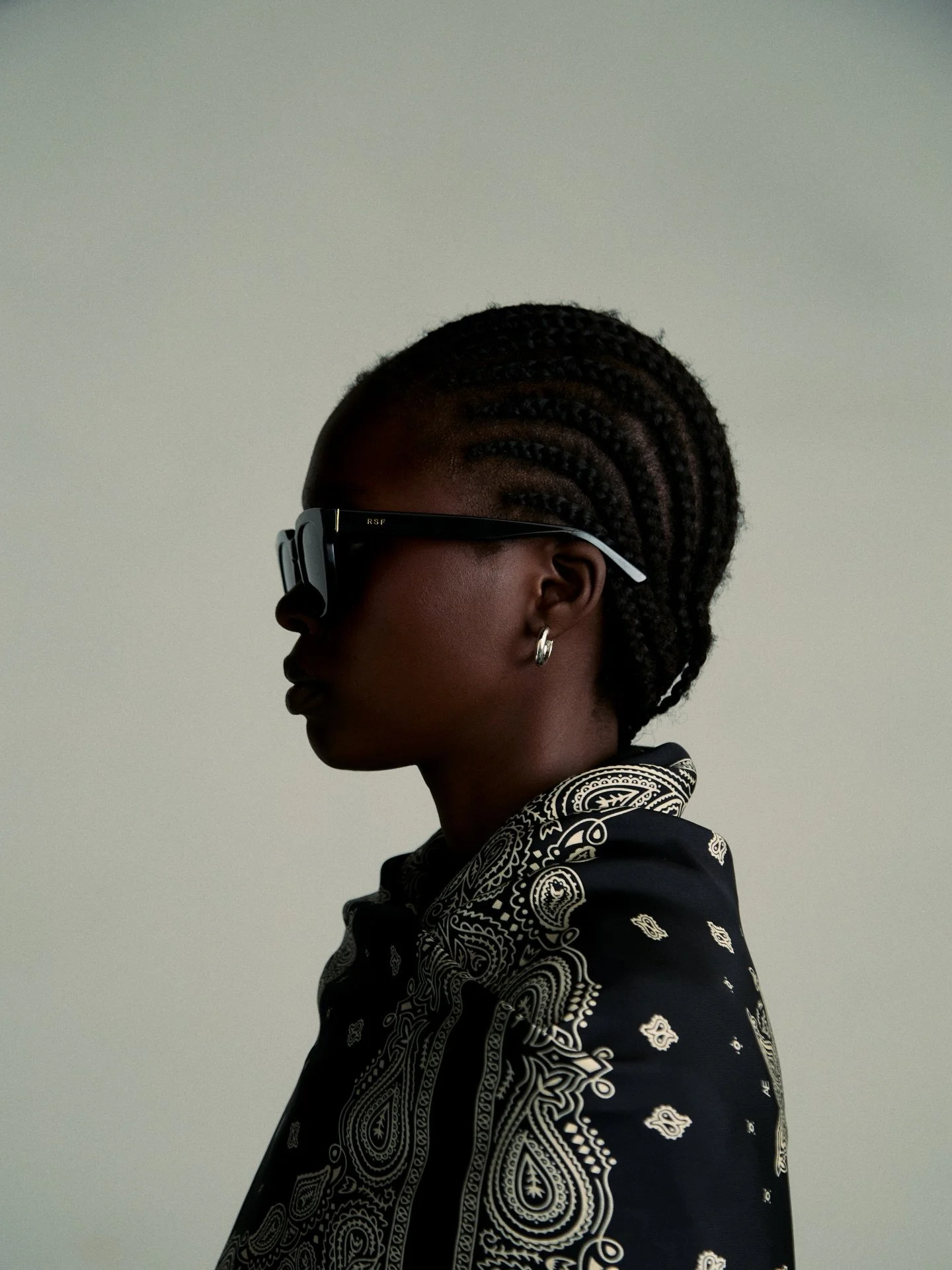 Holiday season ready.

aeneis.co