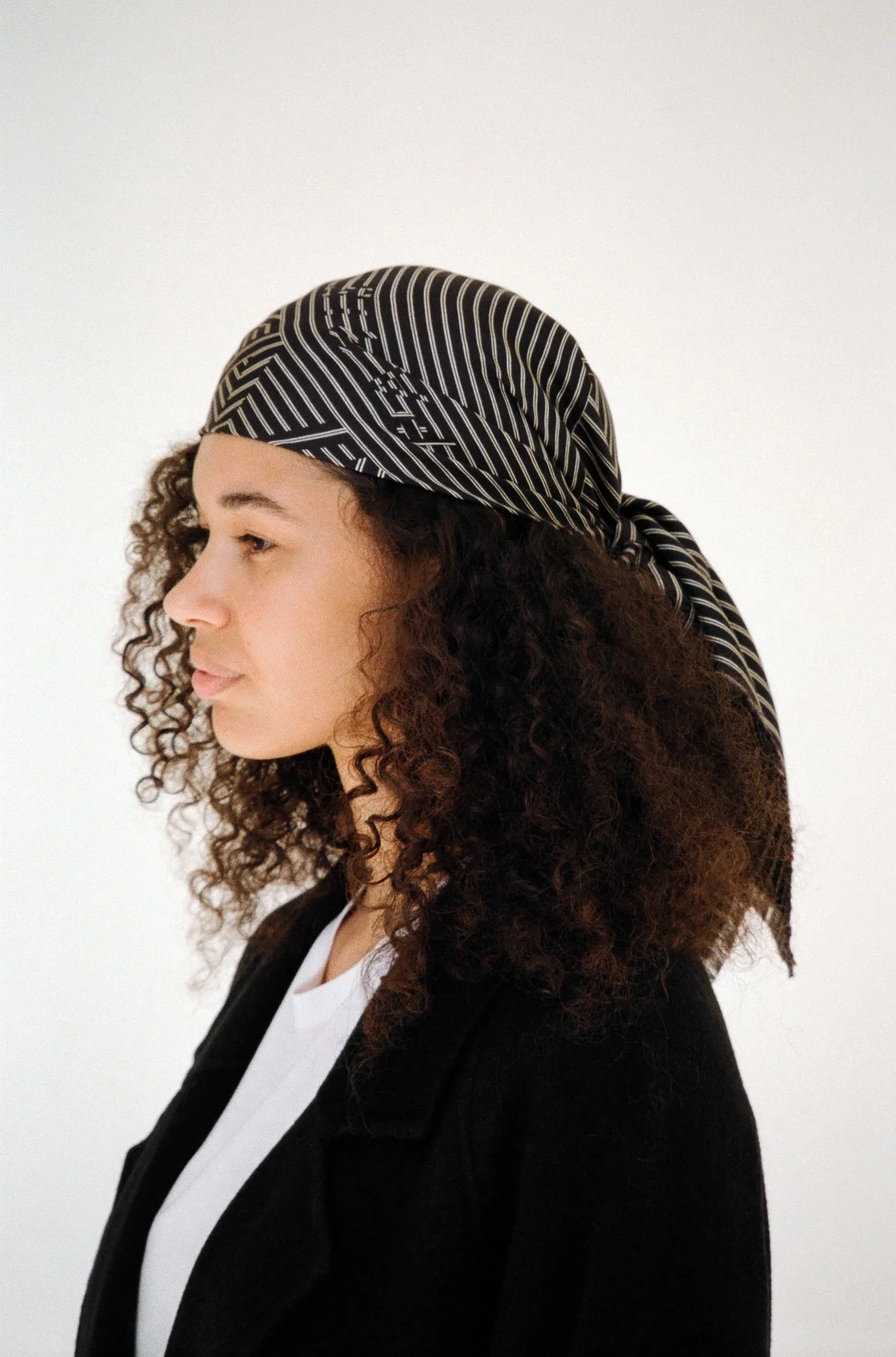 Lui Classic striped silk scarf  | Black 90cm