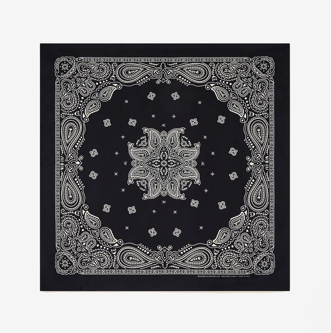 MINIMAL_BANDANA_SILK_SCARF_black_47.jpg