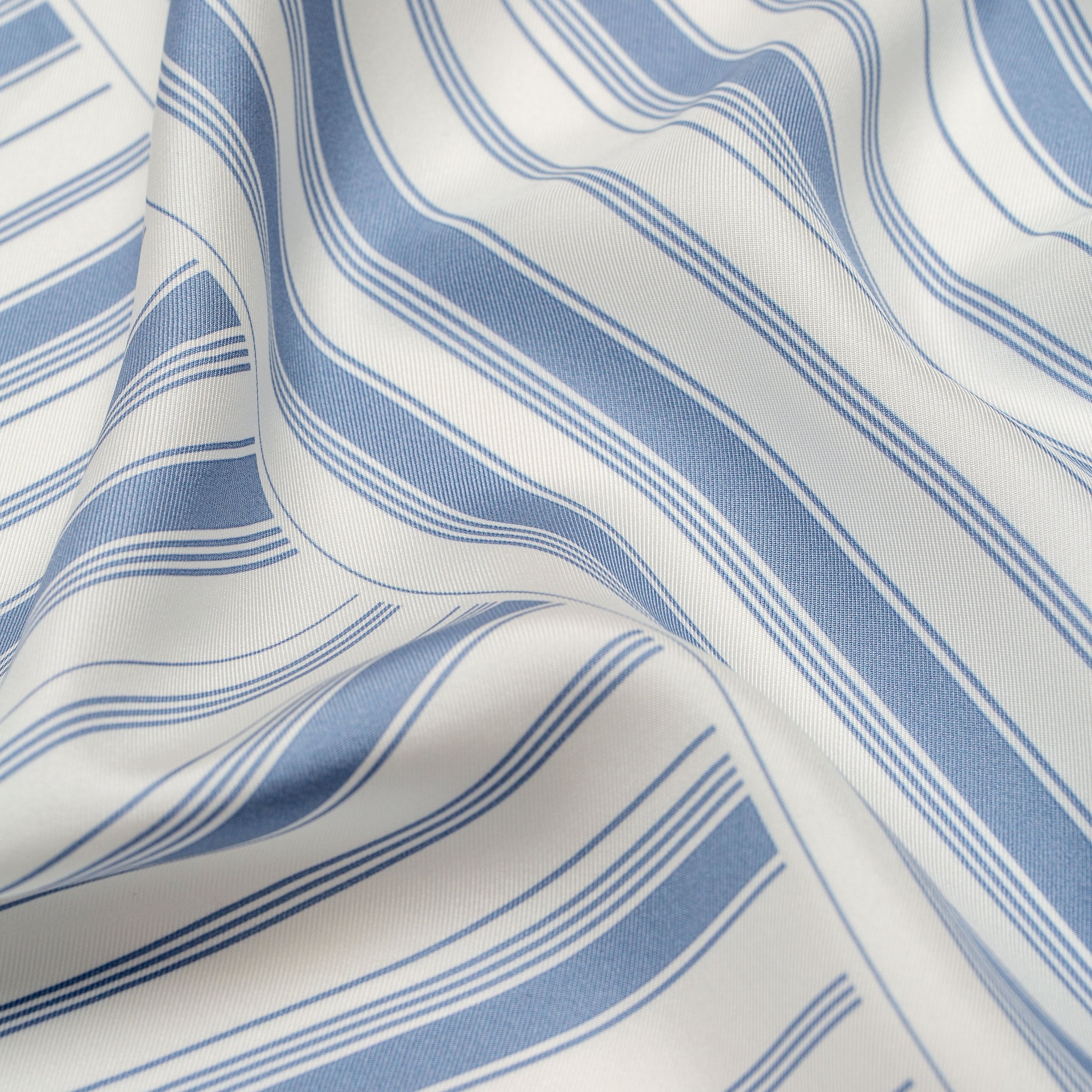 CLASSIC_STRIPE_SILK_SCARF_ASHBLUE_68_B.jpg