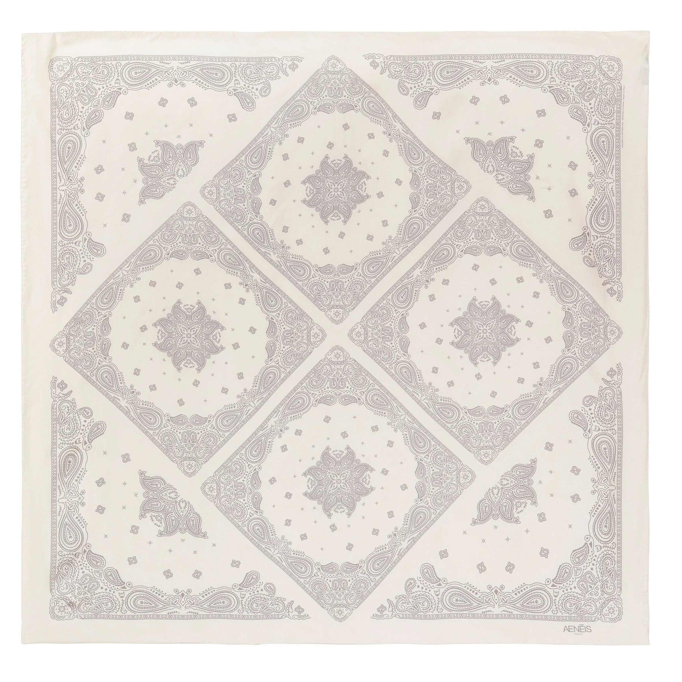 MINIMAL_BANDANA_SILK_SCARF_140_LATTE_A.jpg