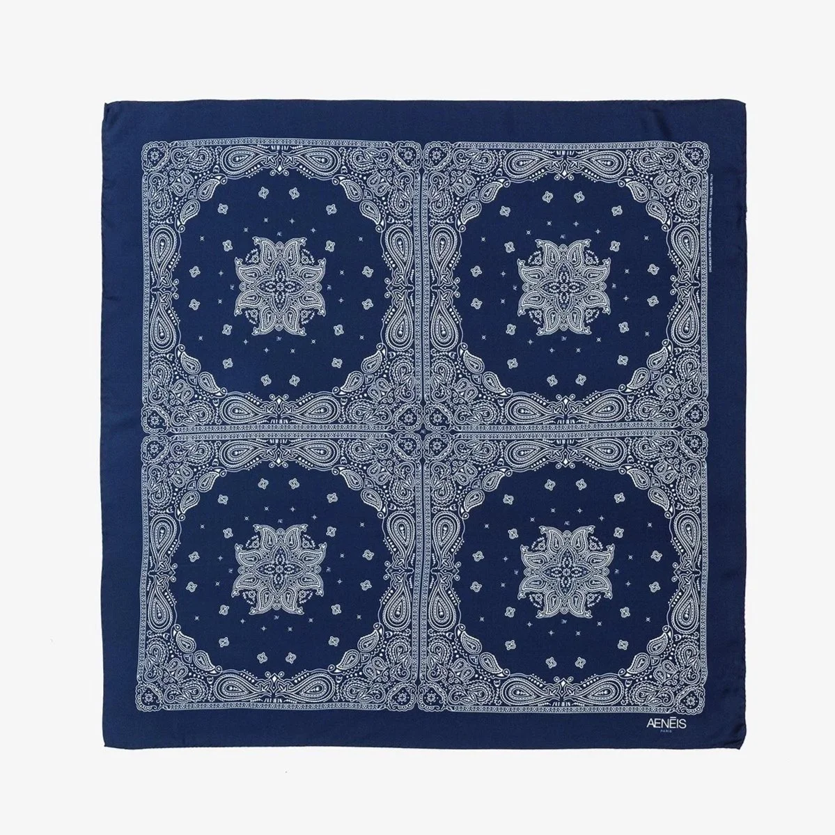 MINIMAL_BANDANA_SILK_SCARF_68_NOTTE_1.jpg