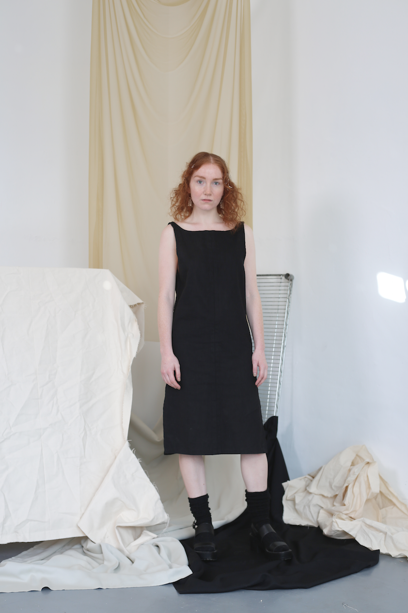 Simple straight black linen dress  ROSANA EXPOSITO
