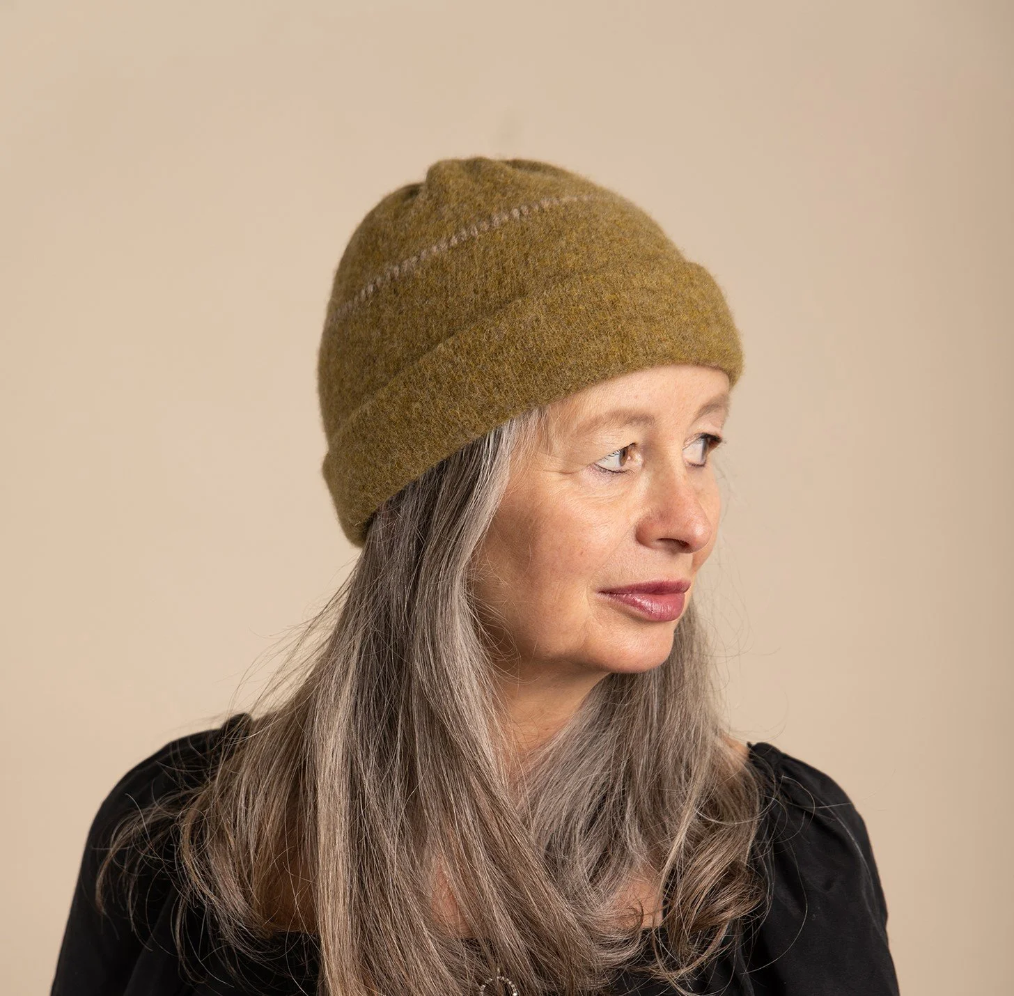 single dott hat asparagus + sand.jpg