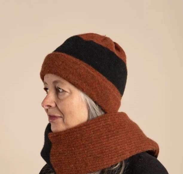 Stripe Hat - Rust + Black