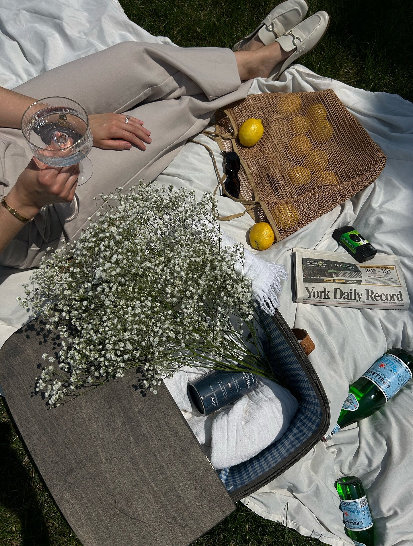 A glimpse into our summer menu, inspired by coastal luxury! 🍋🫧🌞

Think defined, hydrated, and luminous &mdash; your skin&rsquo;s version of a European summer. 😉