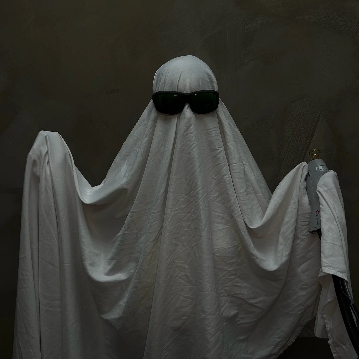 | BOO-TIFULLY BARE |

Scare away unwanted hair. Enjoy six sessions of laser hair removal on any area at 20% off! 👻

📞 717.900.1390 | #BlossomYork