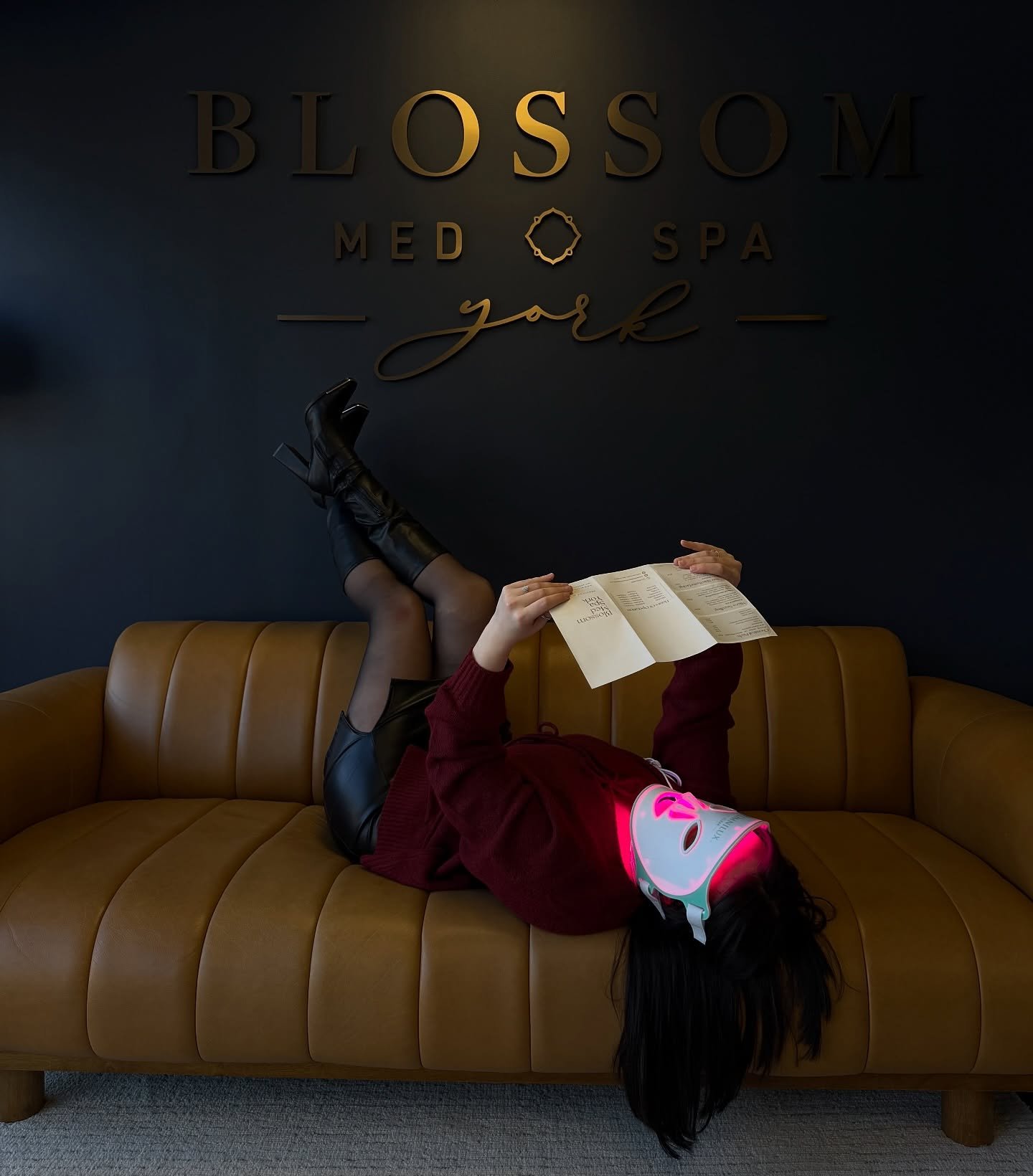 The only red flag we&rsquo;re accepting is red light therapy!❤️&zwj;🔥

Enjoy our exclusive Feb. Five Promo on our LED Light Masks in office!

📞 717.900.1390 | #BlossomYork