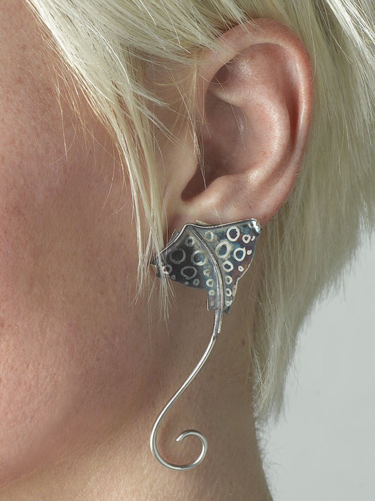 Ray earrings