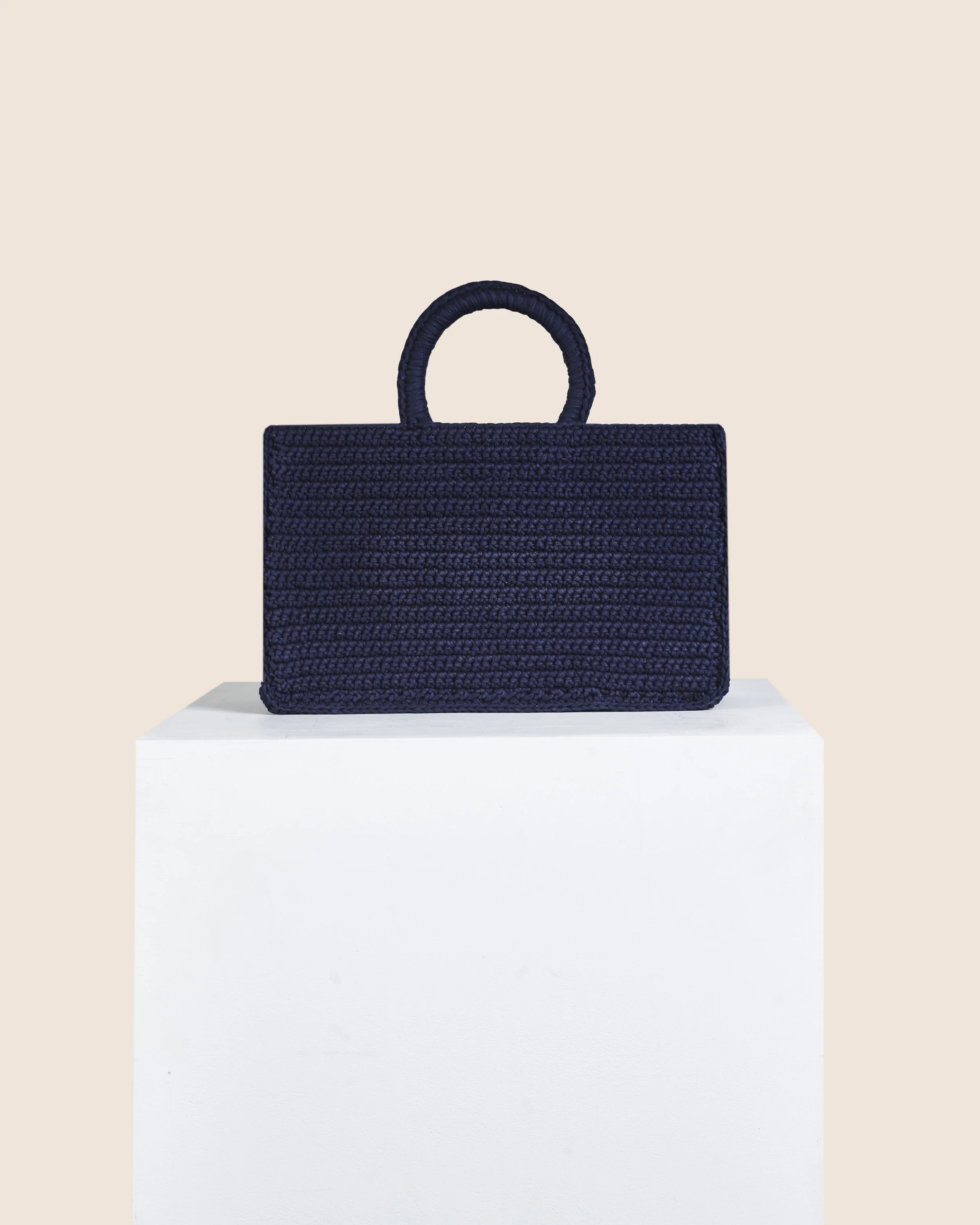 MINI MUZE NAVY 1.jpg