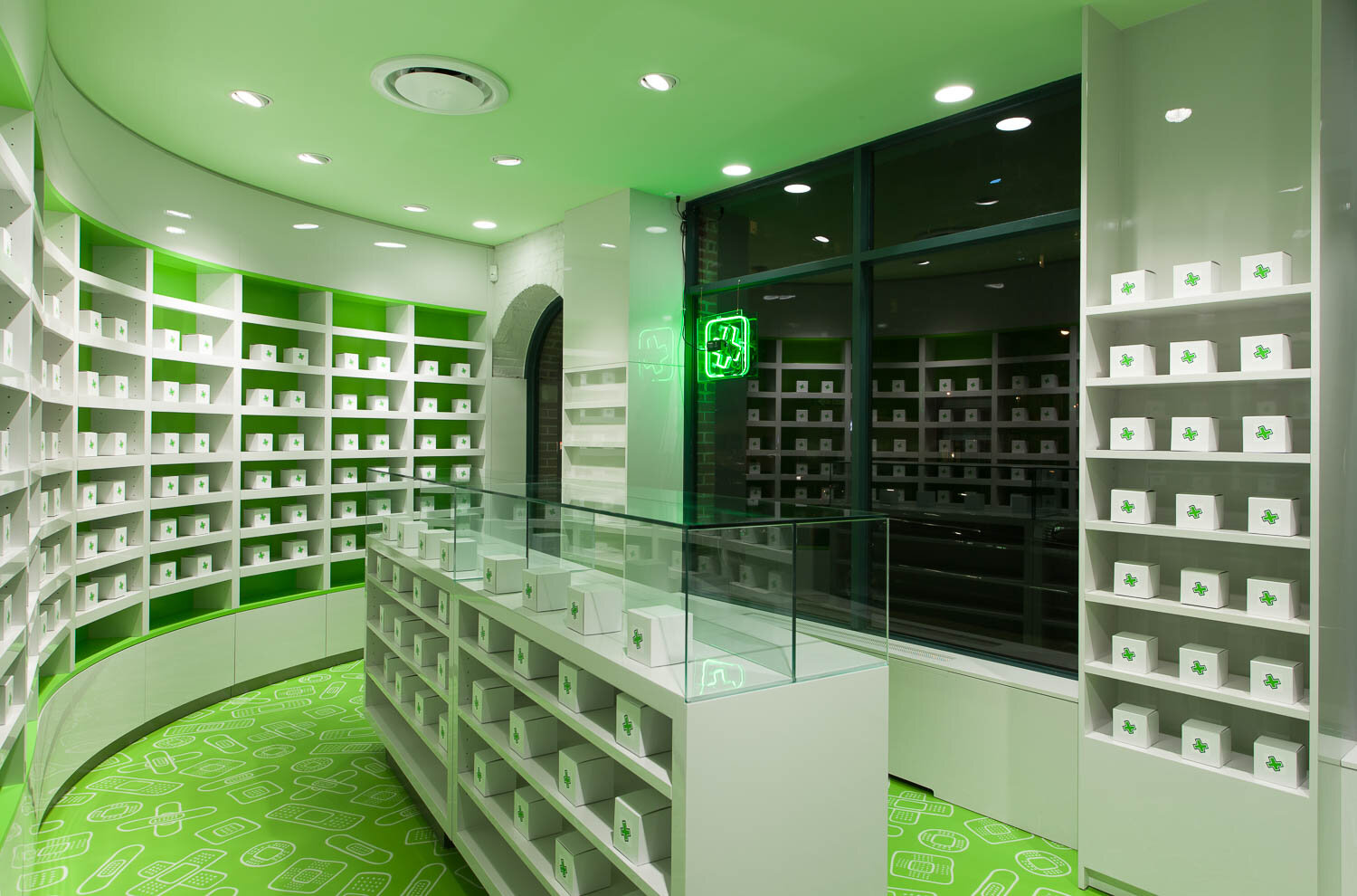 retail pharmacy design