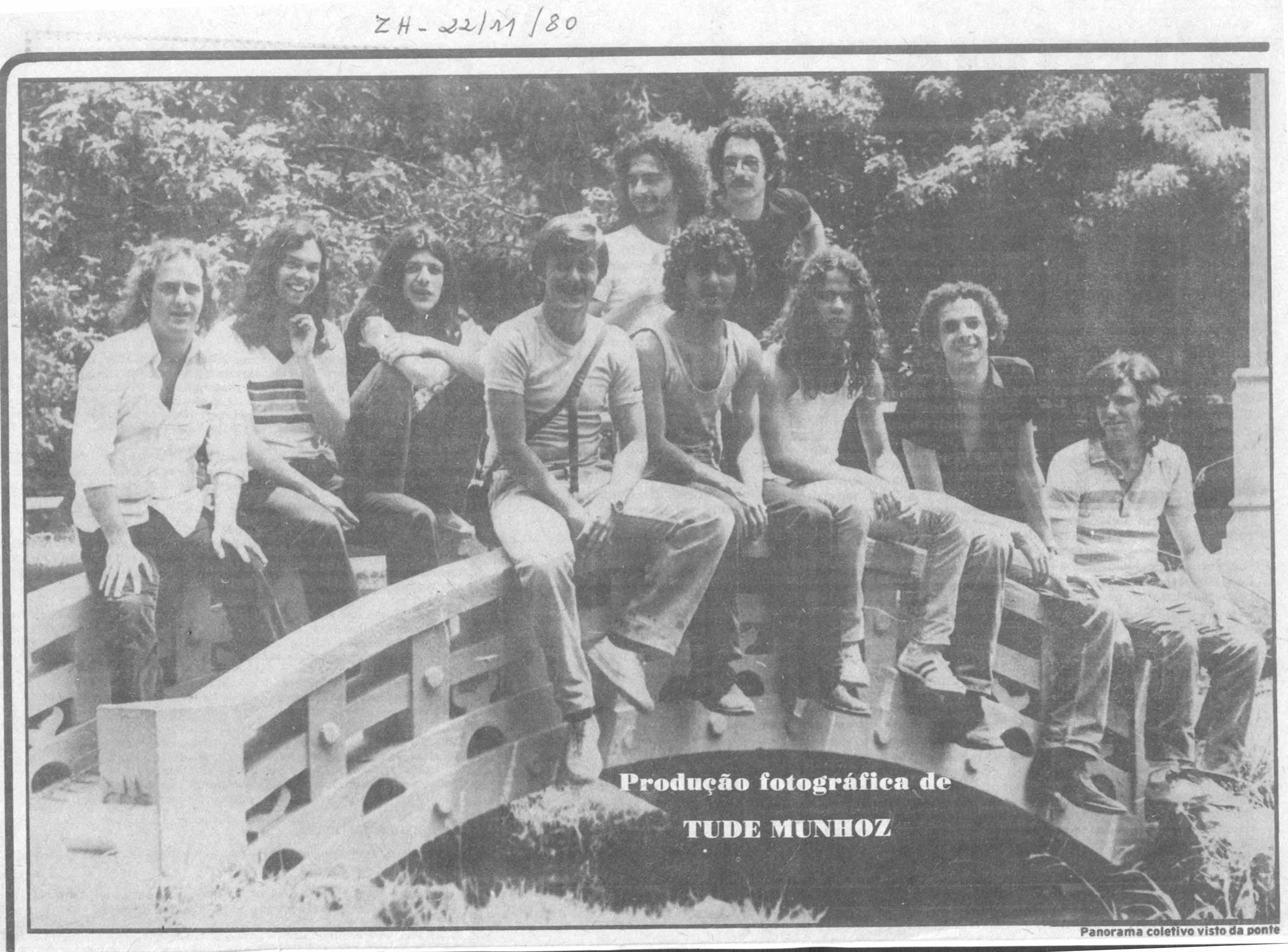  PS - Montamos alguns espetáculos, temporadas em Teatros nesse curto tempo, viajamos muito. Trabalhamos com os diretores Paulo Albuquerque, Cláudio Levitan, Celso Loureiro Chaves. Com os produtores Paco Escajedo, Beth do Val e nossa empresária Ângela