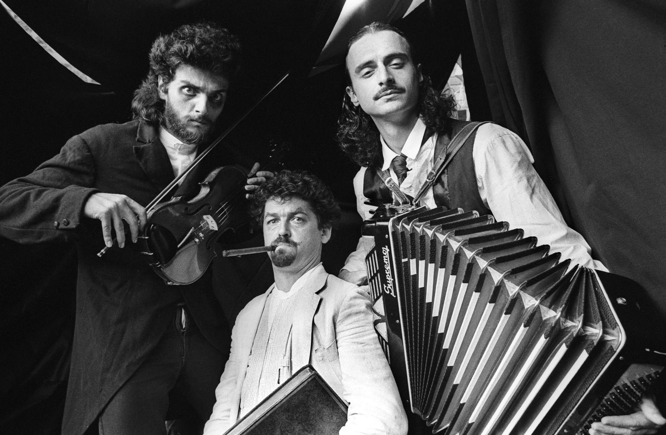 Claudio e Tangos divulga.jpg