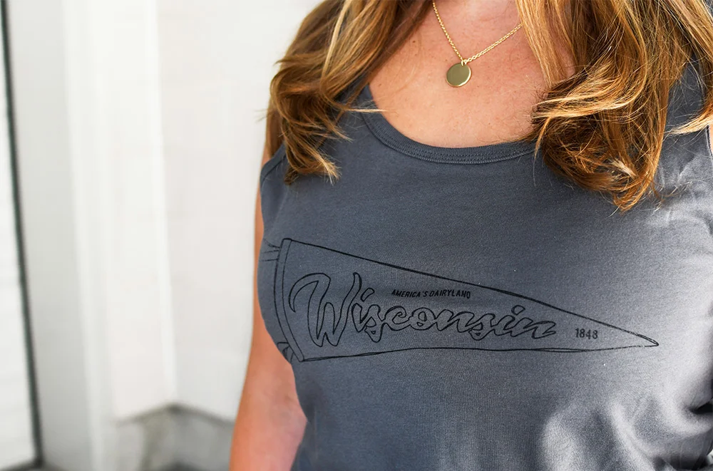 wisconsin-pennant-tank-lifestyle-4-web.jpg