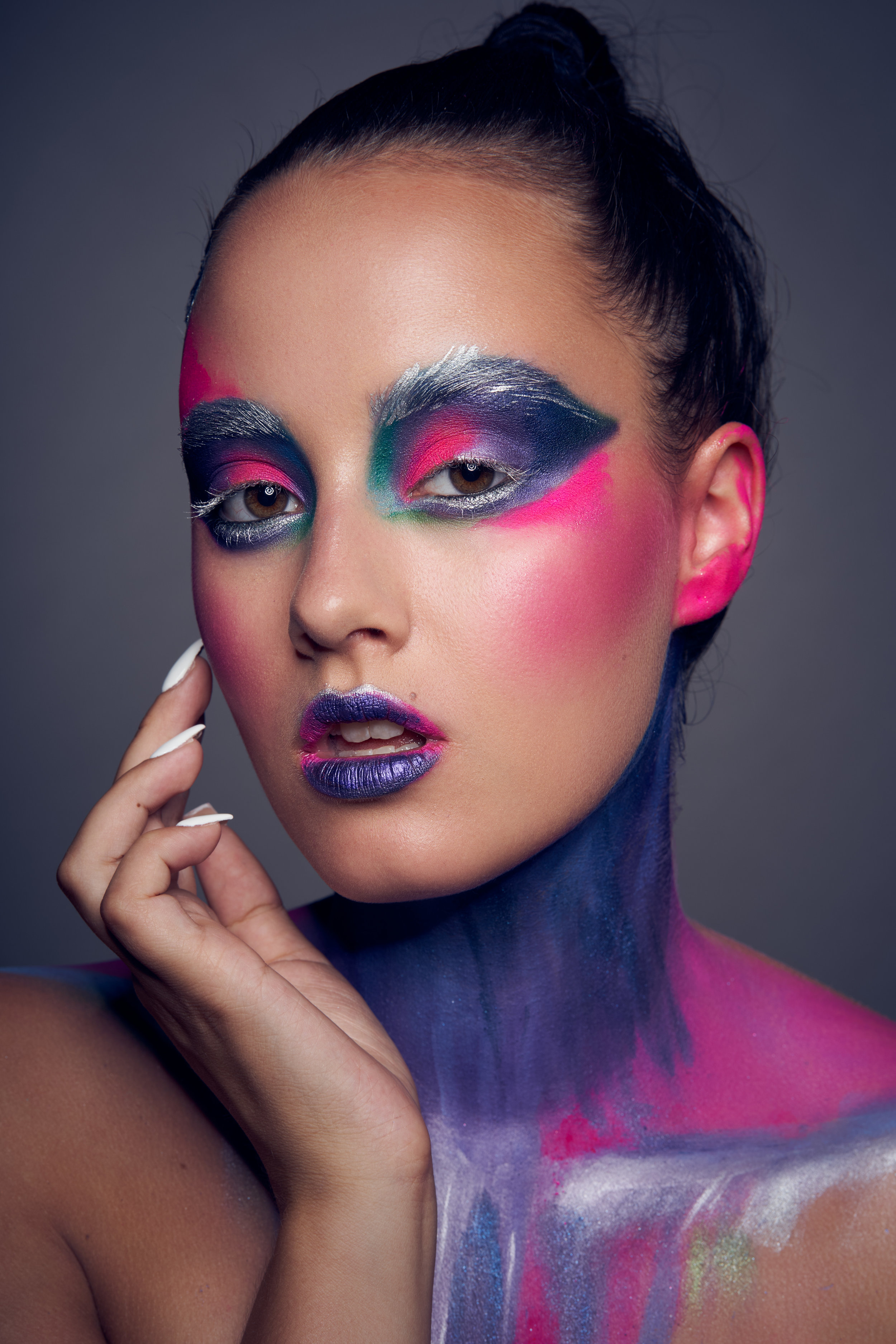 Model: Sarah M. MUA: Poudre et Paillettes