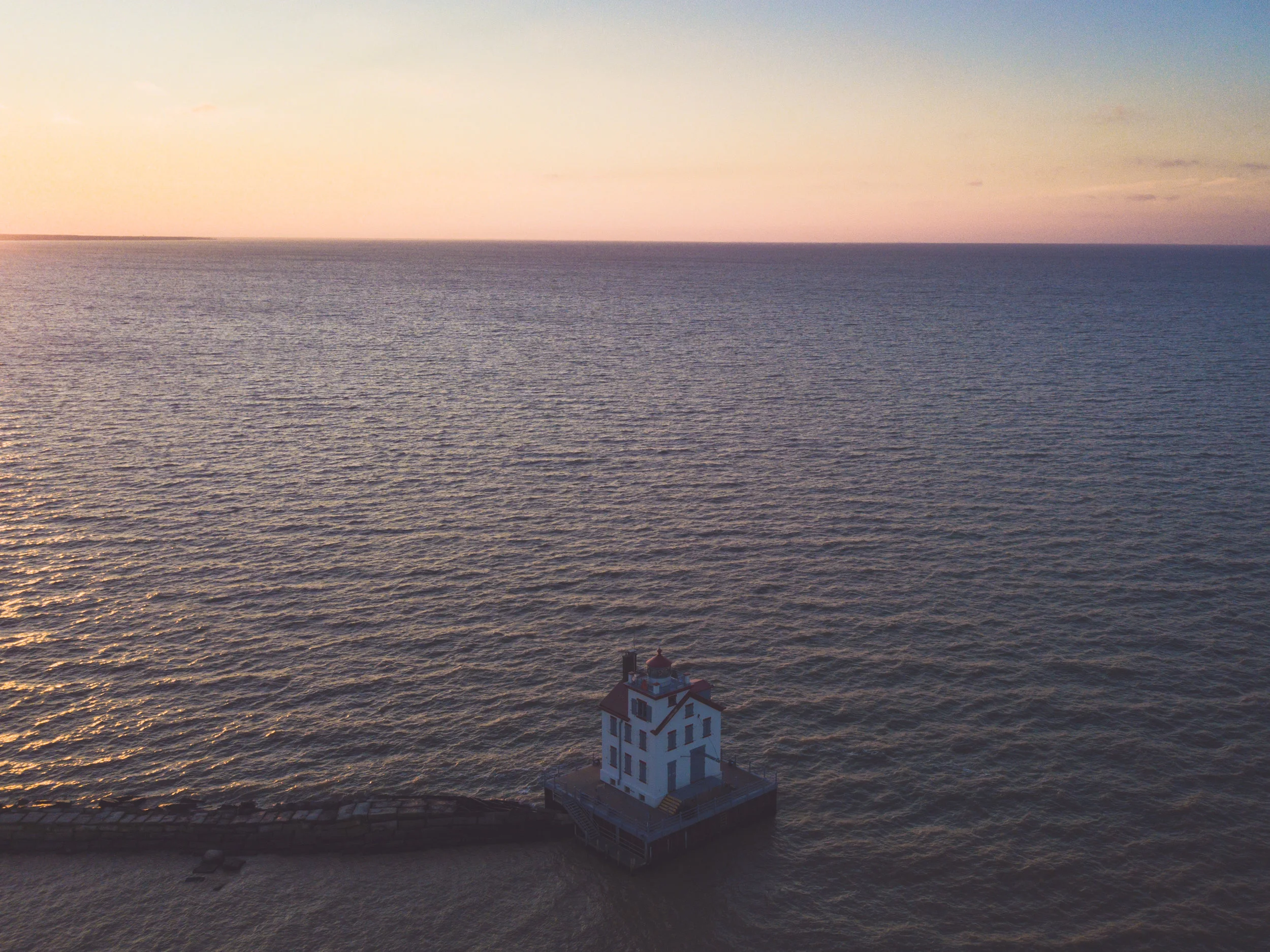 lorain_lighthouse-002.jpg