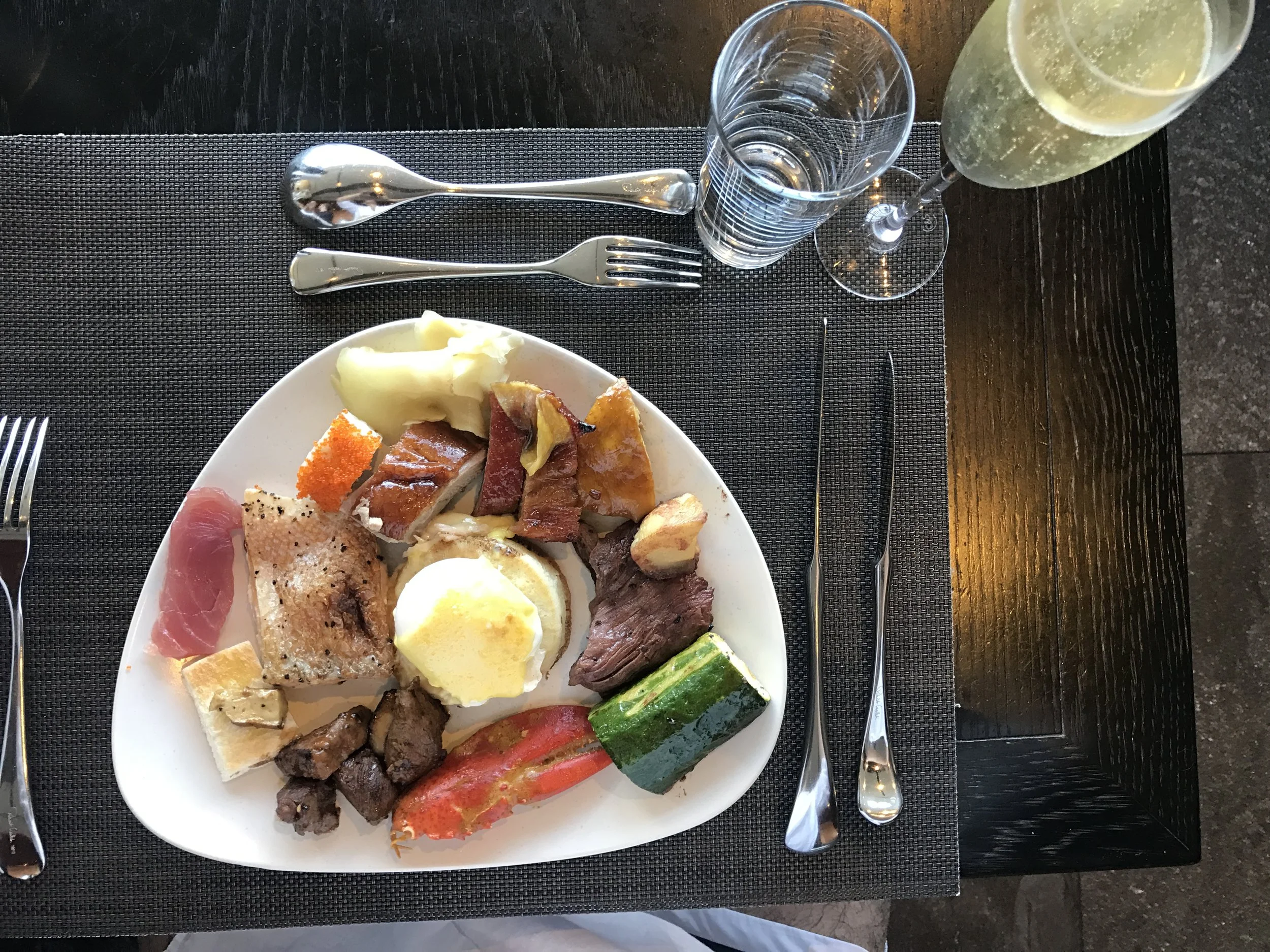 Plate after plate...paired with mimosas after mimosas!