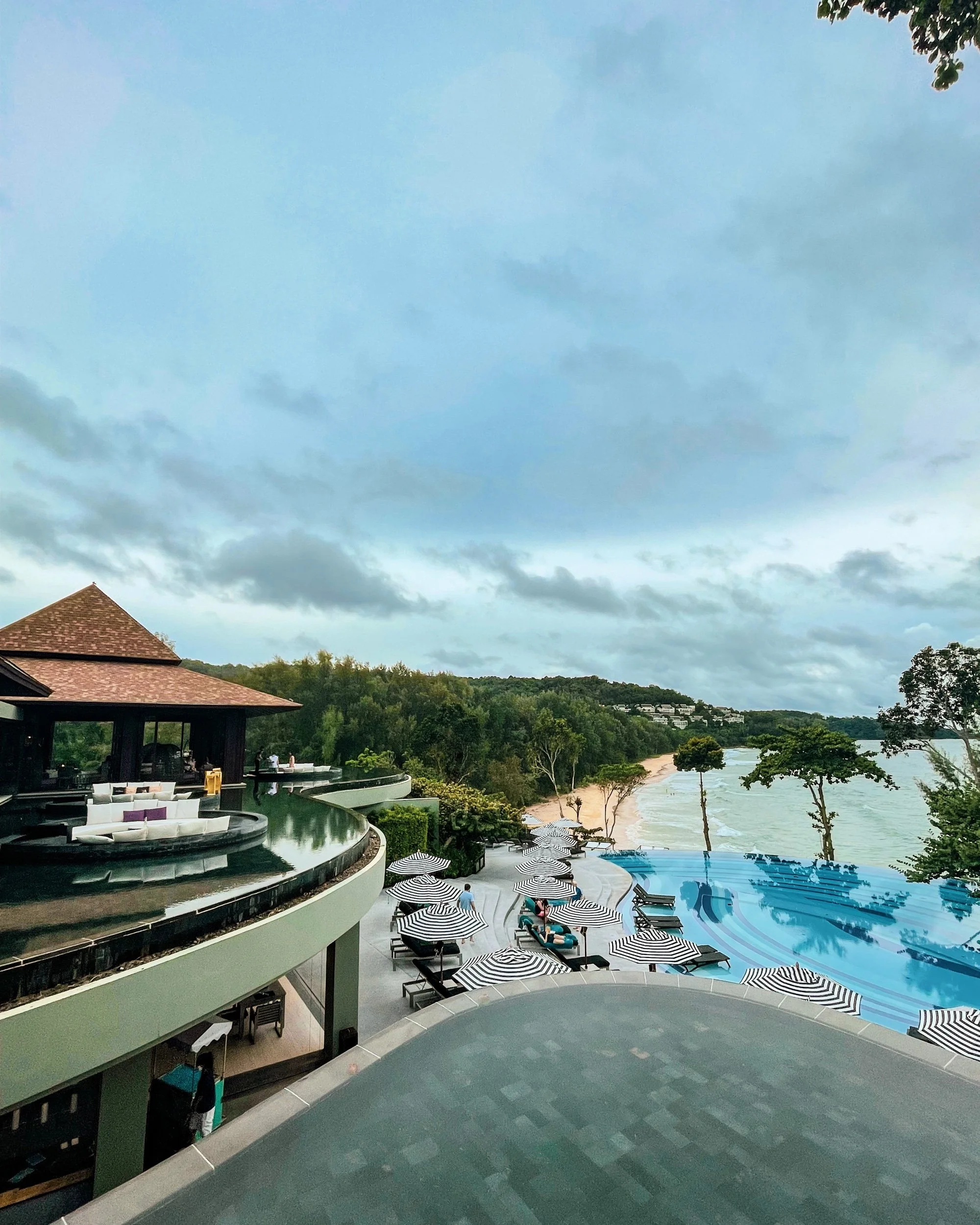 Pullman Hotel Phuket Naithon Beach