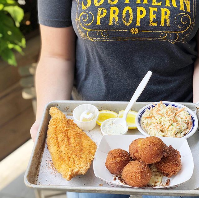 Fridays are traditionally the night for a good fish fry, we know; but with weather like this you&rsquo;ll forgive us forgetting the day of the week! ☀️☀️Callabash-style catfish, hush puppies, coleslaw, tartar sauce, cold beer, AC&mdash;you could do w