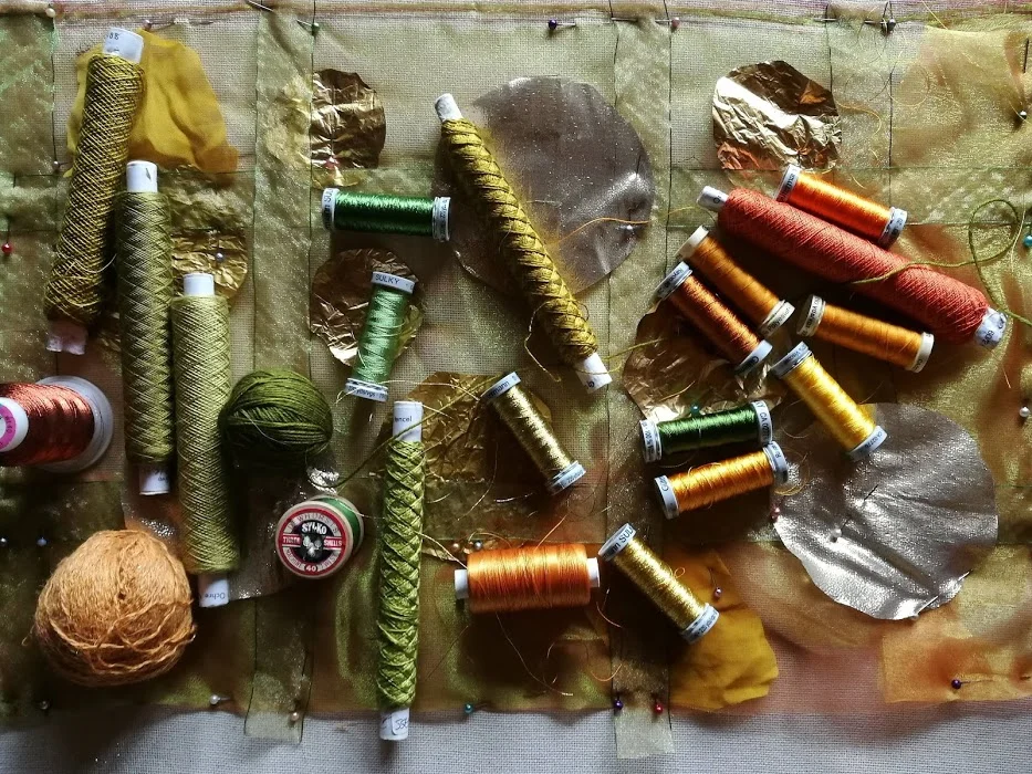 Laying out the next piece and choosing the palette...