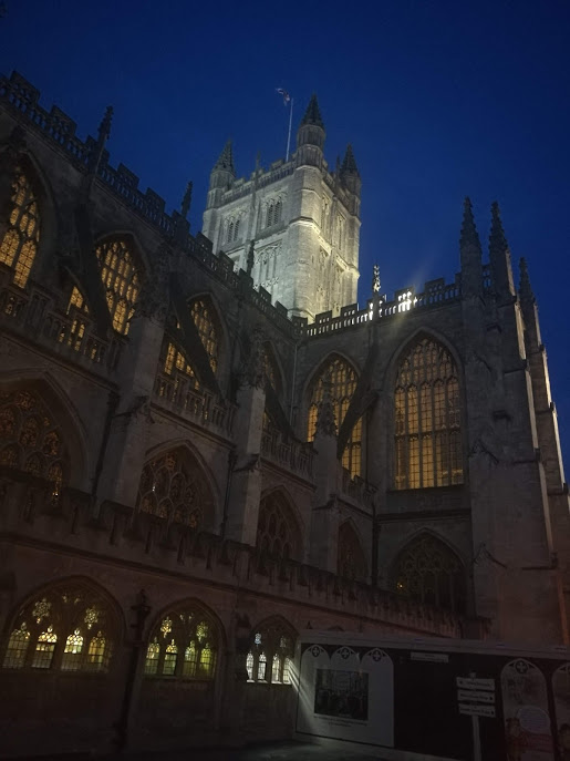 Bath Abbey at night…