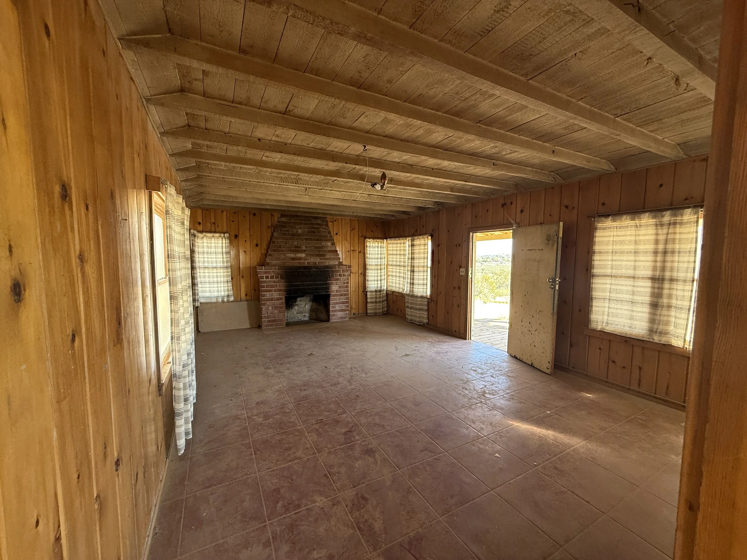 IMG_8304 2 - Copy.JPG