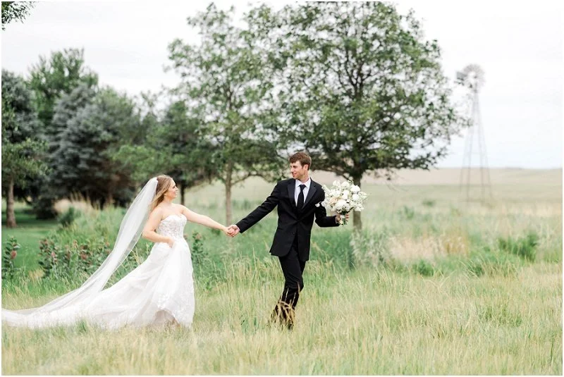 Drew & Lindsey-9858.jpg