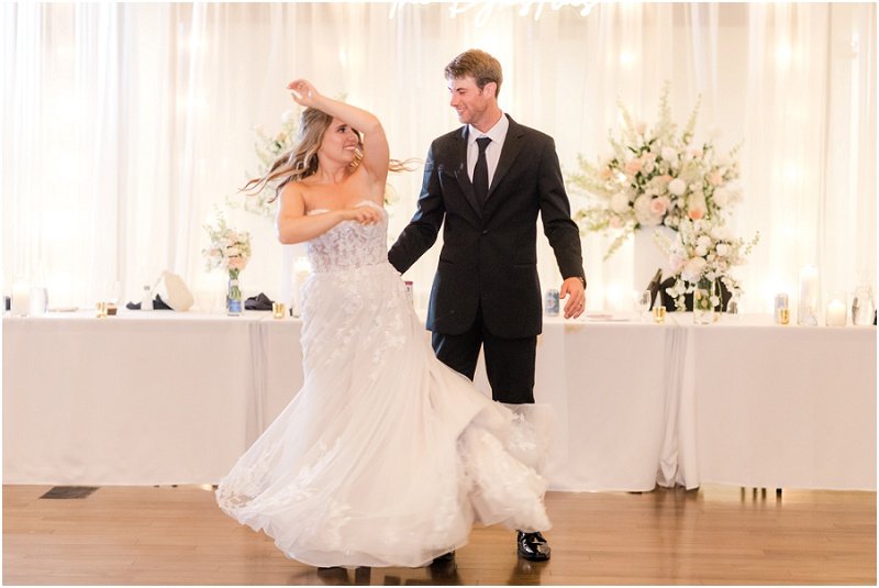 Drew & Lindsey-1540.jpg